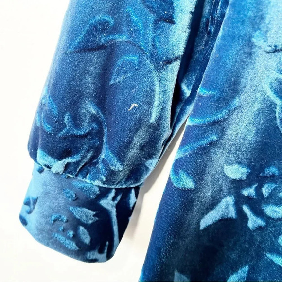 Diane Von Furstenburg The Color Authority Size Small Blue Velvet Button Down Y2K - Picture 4 of 6